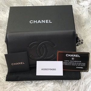Chanel wallet in black